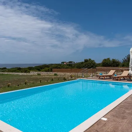 Aleli With Tennis Court * Miniá